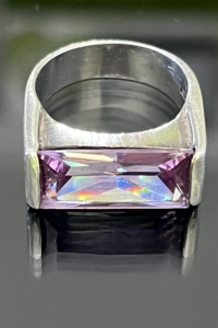 Art-deco Stílusú ezüst gyűrű, szintetikus Ametiszt kővel