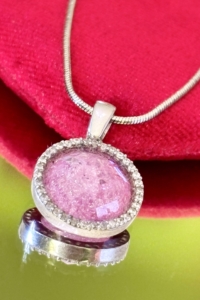 Káprázatos ezüst nyaklánc és Medál, Pink kristály és cirkónia kövekkel ékesítve
