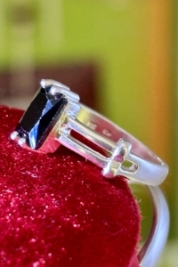 Pompás Art-deco stílusú Ezüst gyűrű, Onix kővel ékesítve